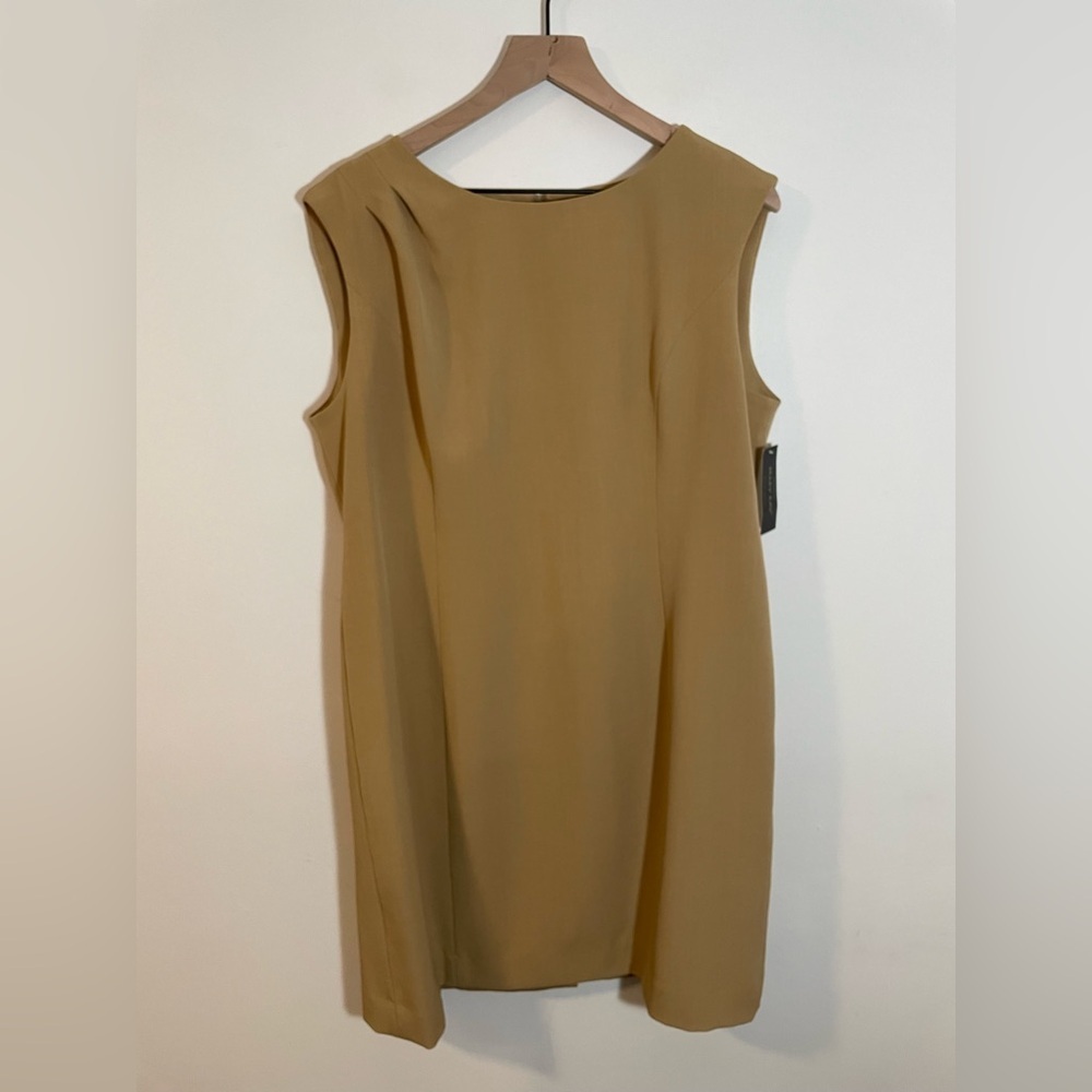 NWT Mary Kay by Twinhill Camel Color Sleeveless Lined Sheath Dress Size 16P Boss
